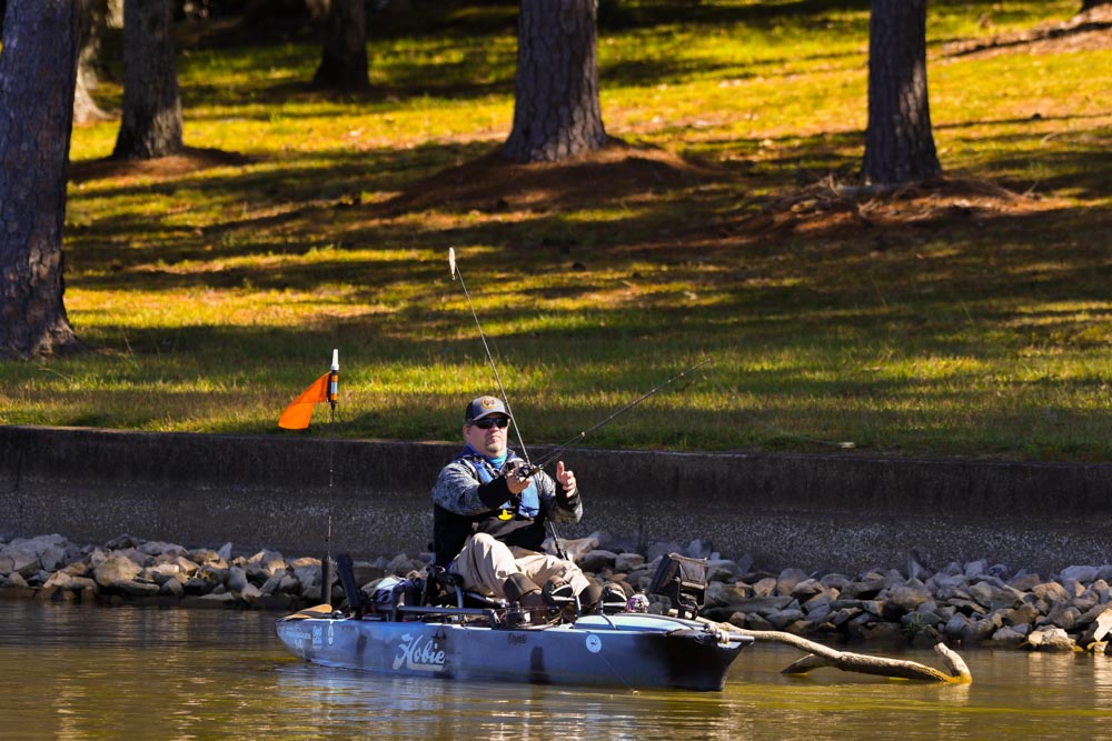 Read more about the article KAYAK BASS ANGLERS EXPECTING BIG SCORES AT LAKE DARDANELLE